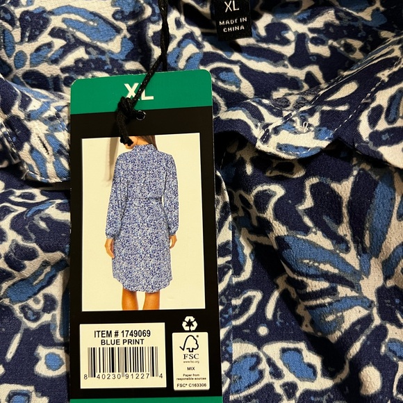 Well Worn Blue and White Floral Shirt Dress Sz XL PTP 26” - Picture 6 of 6